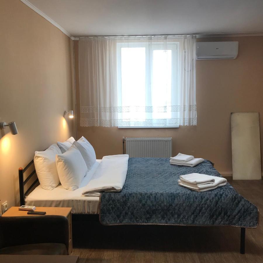 Мини Отель «Positive” Kiew Exterior foto