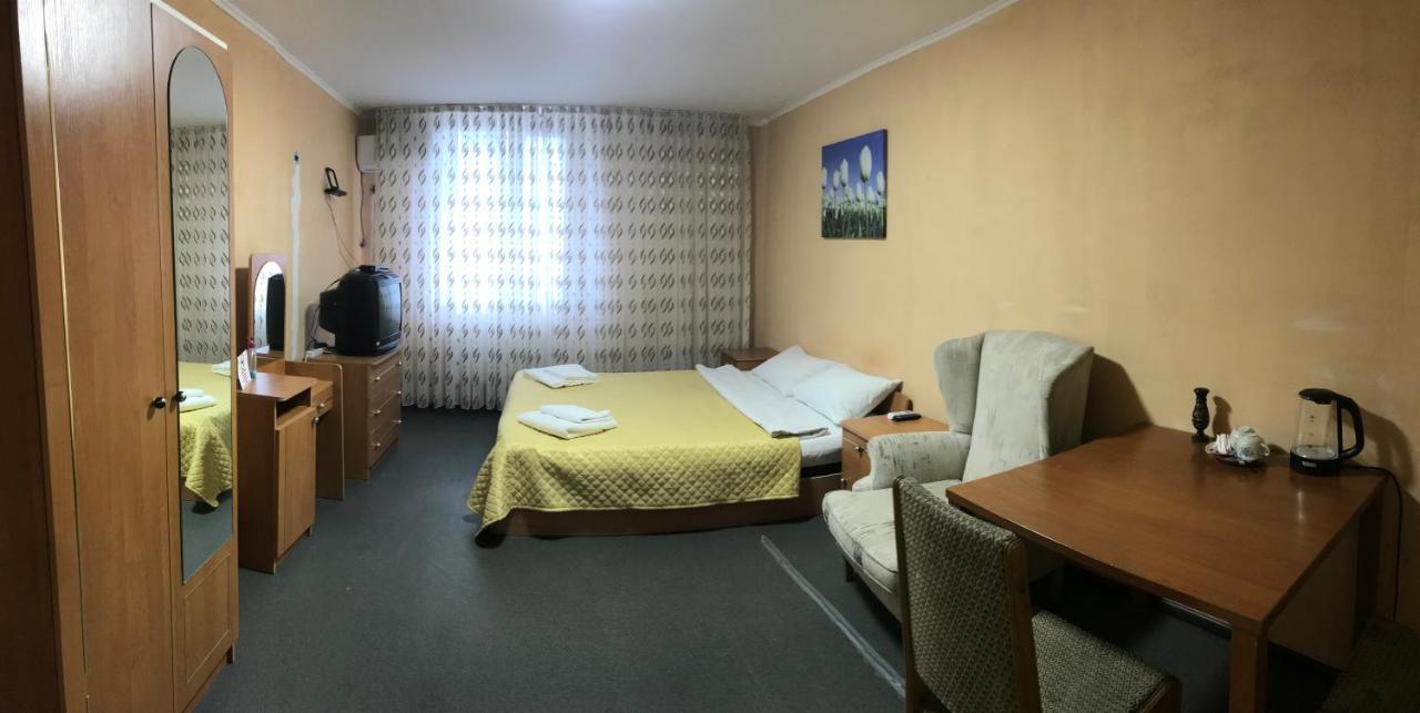 Мини Отель «Positive” Kiew Exterior foto